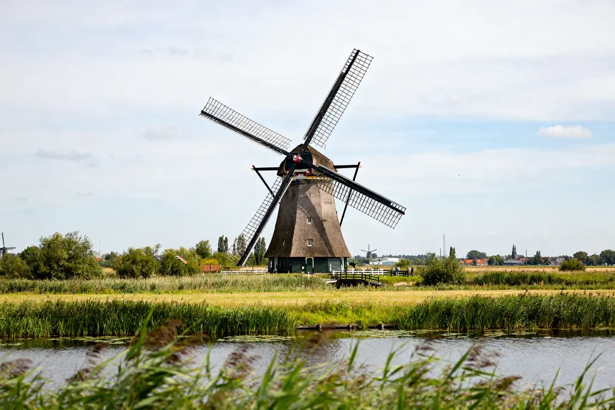 Moulins en Hollande : Où voir les plus beaux sites célèbres ?